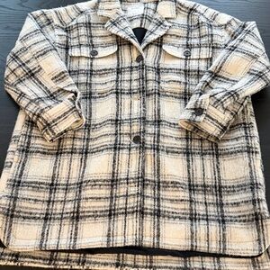Old Navy Women's Plaid Utility Jacket - Black and Cream